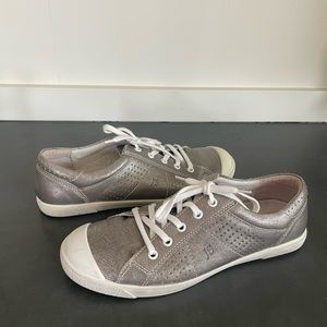 JOSEPH SIEBEL Women's Metallic Silver Lace Up Sneaker Size EU 39 US 8-8.5